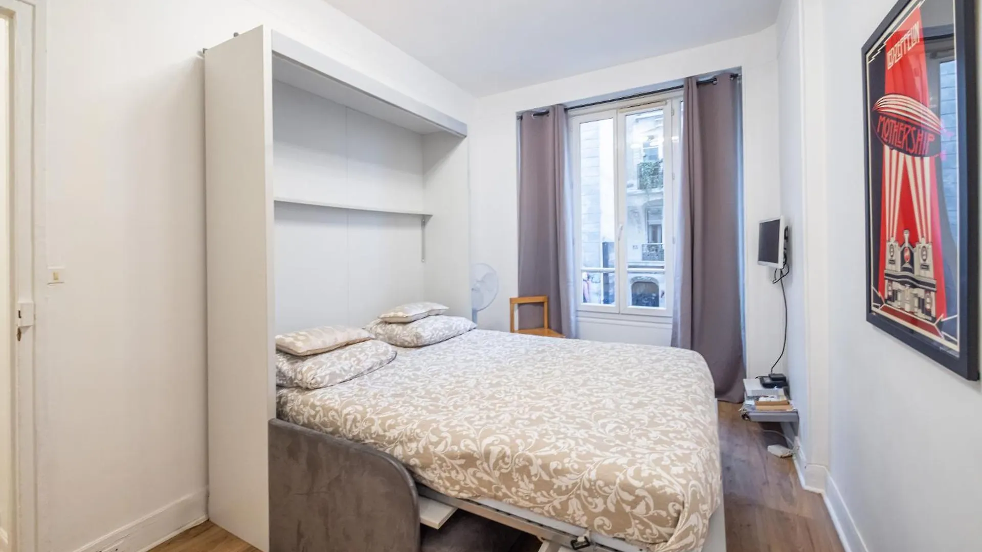 Apartment Studio De Charme Au Coeur Du Marais Paris France