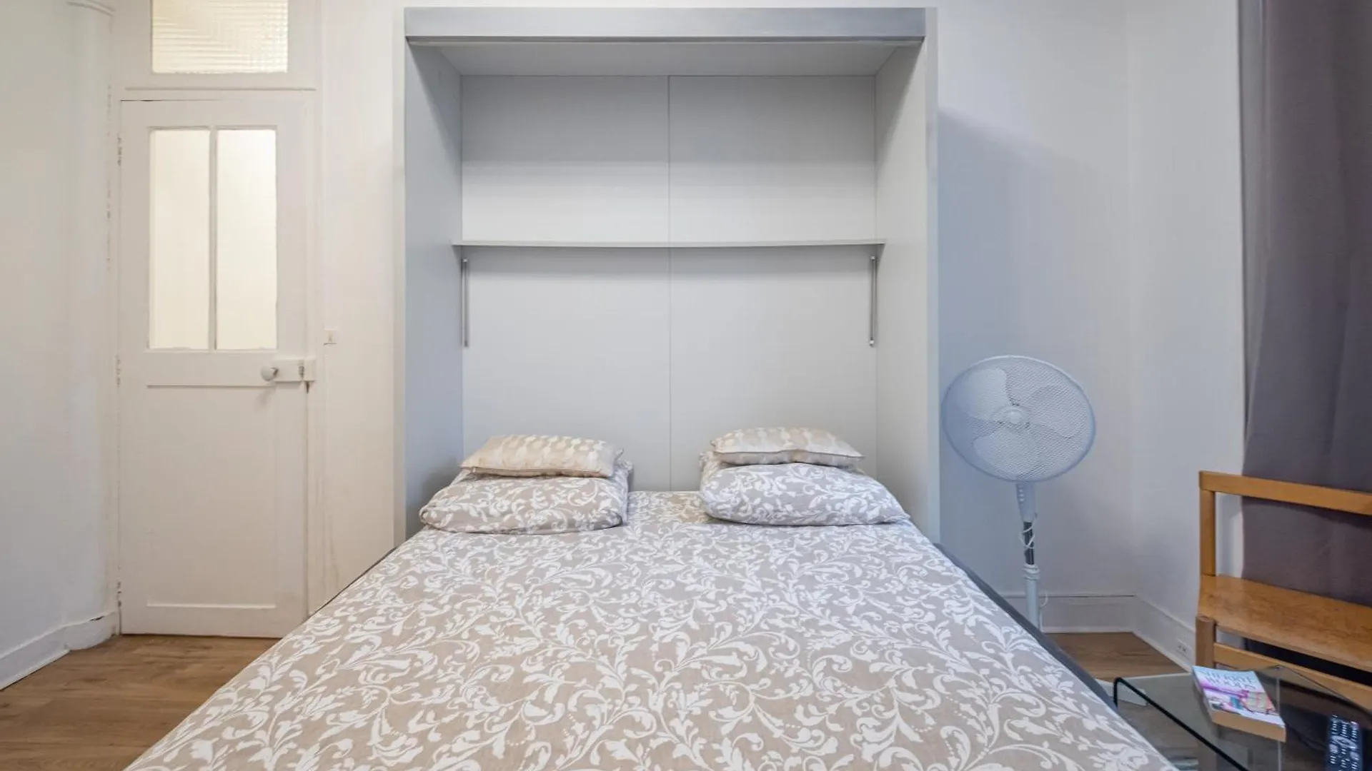 Studio De Charme Au Coeur Du Marais Paris 0*,